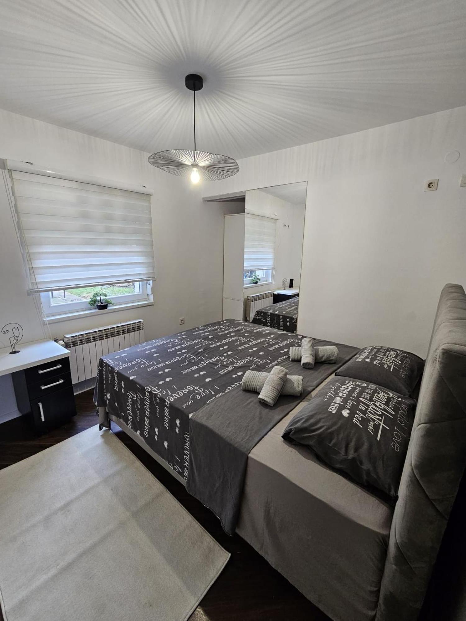Apartman Daniela Сараево Екстериор снимка
