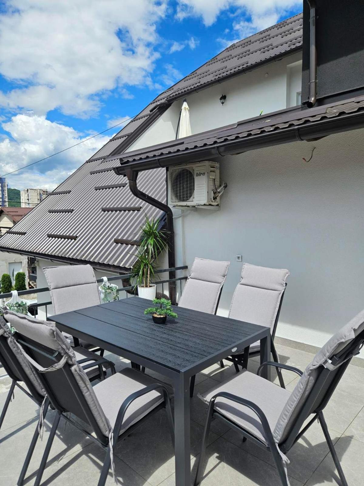 Apartman Daniela Сараево Екстериор снимка